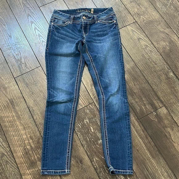 American Rag Jeans - Picture 3 of 12